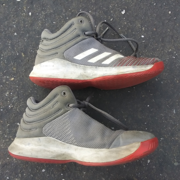 Adidas kids shoes - Picture 6 of 8